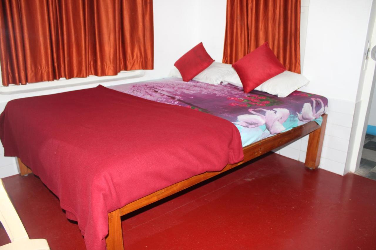 Balaji Guest House Пондичерри Экстерьер фото