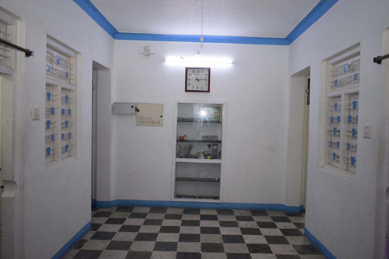 Balaji Guest House Пондичерри Экстерьер фото